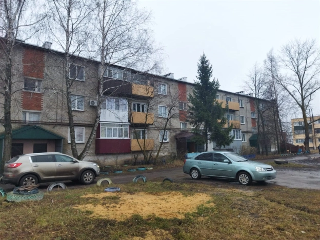 Купить многокомнатную квартиру на улице Строителей в Пензенской области. Вариант № 18024, 22, площадь -  квм, цена 2000000 рублей