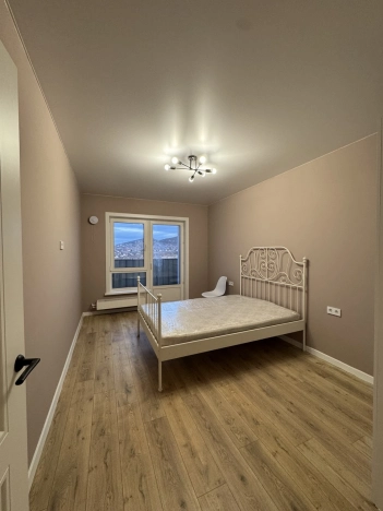 Купить квартиру на улице Бабушкина в Улан-Удэ. Вариант № 5486444, 4, площадь -  квм, цена 6650000 рублей