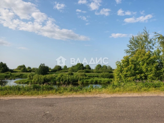 Купить земельный участок в Республике Карелия. Вариант № 3764331, 10, площадь -  квм, цена 750000 рублей