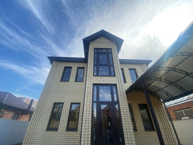 Купить дом в Краснодаре. Вариант № 38587, 4, площадь - квм, цена 25500000.0000 рублей