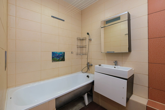 Купить однокомнатную квартиру на улице проспект Революции в Новосибирской области. Вариант № 9081071, 10, площадь -  квм, цена 6250000 рублей