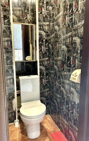 Купить квартиру у метро Маршала Покрышкина в Новосибирске. Вариант № 43058, 8, площадь - квм, цена 9700000 рублей