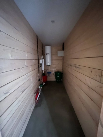 Купить дом в Иркутской области. Вариант № 7189207, 4, площадь -  квм, цена 6890000 рублей