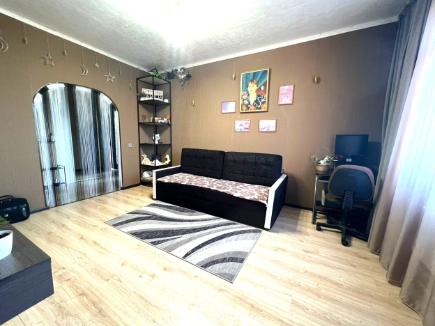 Купить двухкомнатную квартиру на улице Школьная в Калужской области. Вариант № 51771, 0, площадь -  квм, цена 6240000 рублей