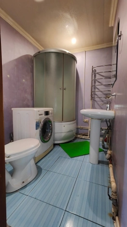 Купить дом на улице Набережная в Тюменской области. Вариант № 20532, 9, площадь -  квм, цена 3900000 рублей