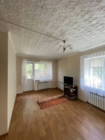 Купить однокомнатную квартиру в районе Кировский в Волгограде. Вариант № 2082372, 0, площадь -  квм, цена 2749000 рублей