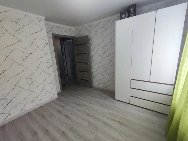 Купить трехкомнатную квартиру в Республике Татарстан (татарстан). Вариант № 28022, 3, площадь -  квм, цена 5800000 рублей