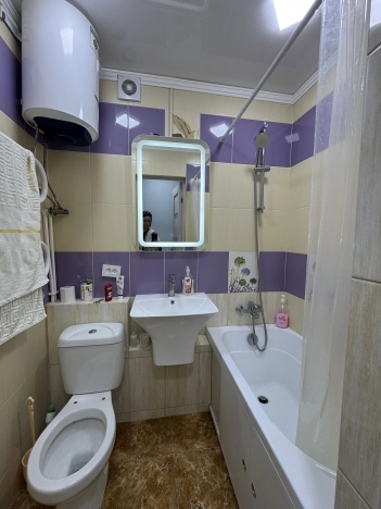 Купить однокомнатную квартиру на улице Олимпийская в Калининградской области. Вариант № 1808307, 7, площадь -  квм, цена 2450000 рублей