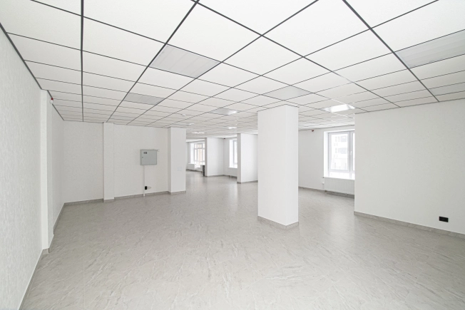 Снять коммерческую недвижимость свободного назначения у метро Горьковская в Нижнем Новгороде. Вариант № 8917, 1, площадь -  квм, цена 153600 рублей