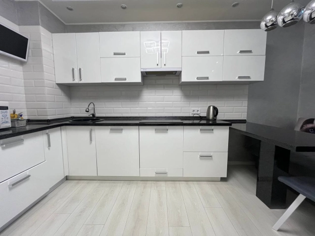 Снять квартиру на улице Гвардейская в Владимире. Вариант № 3440050, 1, площадь -  квм, цена 45000 рублей