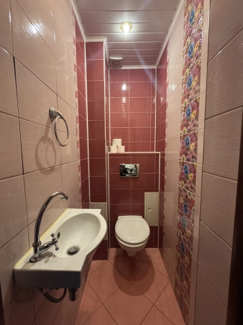 Купить квартиру на вторичке в Уфе. Вариант № 6232492, 18, площадь -  квм, цена 10290000 рублей