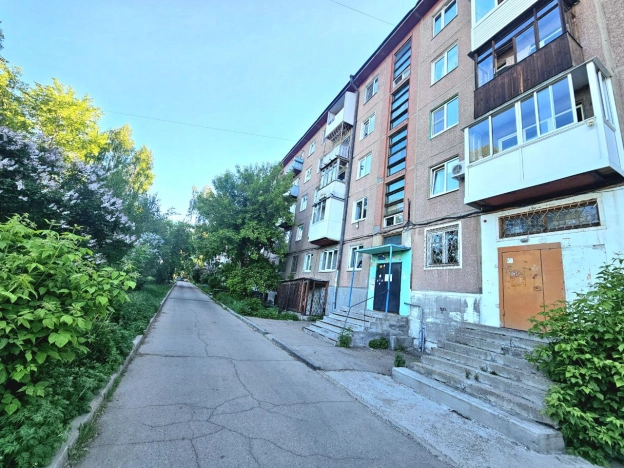 Купить трехкомнатную квартиру в Микрорайоне 29-й, Ангарск в Ангарске. Вариант № 48881, 14, площадь -  квм, цена 4899000 рублей