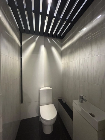 Купить трехкомнатную квартиру в Тульской области. Вариант № 58910, 34, площадь -  квм, цена 13500000 рублей