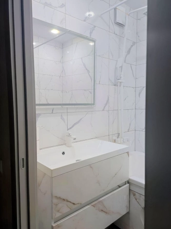 Купить квартиру в Москве. Вариант № 8866191, 16, площадь -  квм, цена 15450000 рублей