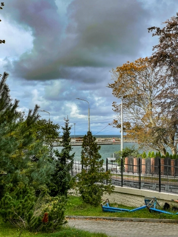 Купить квартиру в Пионерском. Вариант № 7718279, 20, площадь -  квм, цена 14300000 рублей