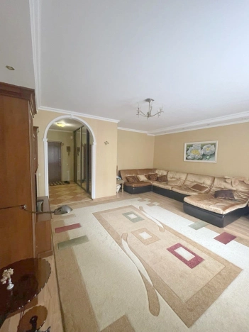 Купить квартиру на улице имени 40-летия Победы в Краснодаре. Вариант № 3773829, 0, площадь -  квм, цена 10900000 рублей