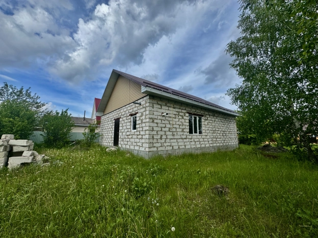 Купить дом на улице 2-й переулок Гагарина в Старом Осколе. Вариант № 44354, 2, площадь -  квм, цена 3250000 рублей