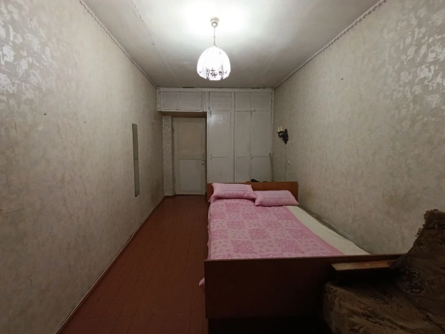 Купить трехкомнатную квартиру в районе Октябрьский в Улан-Удэ. Вариант № 7688380, 9, площадь - квм, цена 6900000 рублей