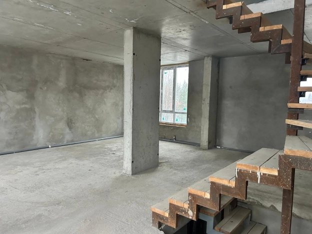 Купить таунхаус в Кемеровской Области — Кузбассе. Вариант № 8447559, 19, площадь -  квм, цена 17500000 рублей