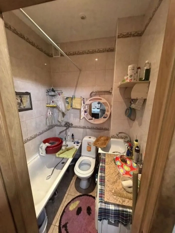 Купить Студию в Микрорайоне Чистая Слобода, Ленинский район в Новосибирске. Вариант № 10465929, 4, площадь -  квм, цена 2200000 рублей