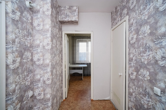 Купить однокомнатную квартиру в Омске. Вариант № 9172041, 7, площадь -  квм, цена 3999000 рублей