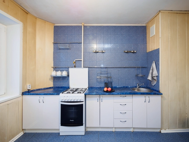 Купить квартиру в Омске. Вариант № 9303615, 4, площадь -  квм, цена 6400000 рублей