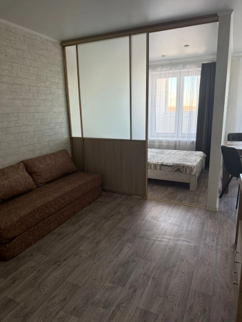 Снять квартиру в Тобольске. Вариант № 10486273, 5, площадь -  квм, цена 45000 рублей