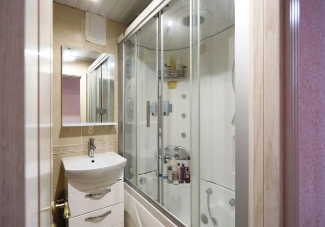 Купить двухкомнатную квартиру у метро Чкаловская в Москве. Вариант № 10775968, 9, площадь - квм, цена 13250000 рублей