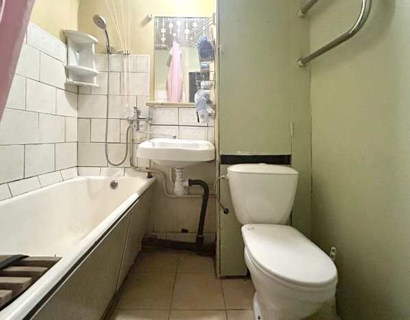 Купить квартиру в Москве. Вариант № 9997757, 3, площадь -  квм, цена 9100000 рублей