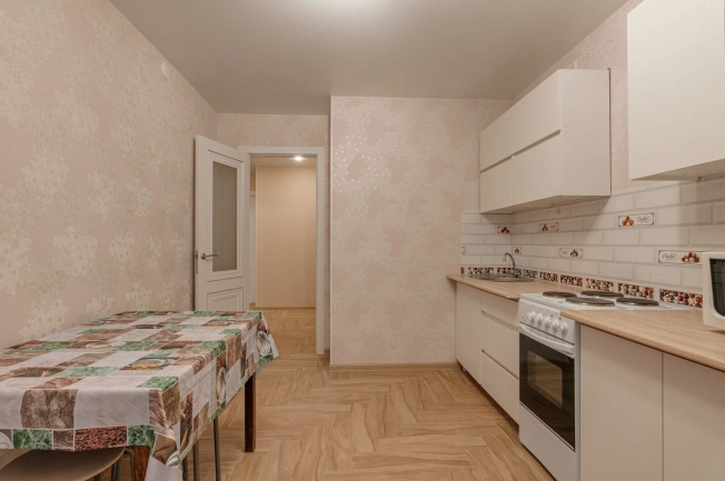 Купить квартиру в Вологодской области. Вариант № 10397465, 10, площадь -  квм, цена 5450000 рублей