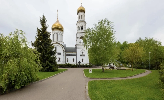 Купить дом в Москве. Вариант № 10708334, 37, площадь - квм, цена 92500000 рублей