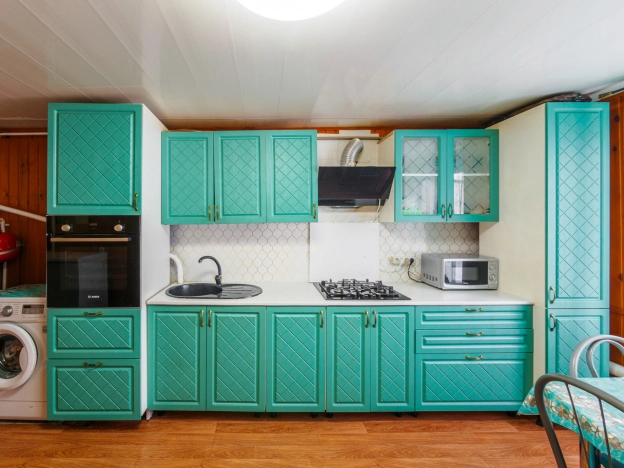 Купить дом в Омске. Вариант № 21583, 8, площадь -  квм, цена 4390000 рублей