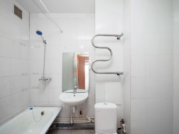 Купить однокомнатную квартиру в Омске. Вариант № 6137424, 12, площадь -  квм, цена 3750000 рублей