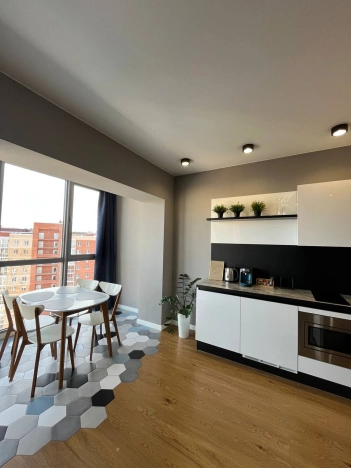 Купить двухкомнатную квартиру в Иркутске. Вариант № 9301477, 4, площадь -  квм, цена 9750000 рублей