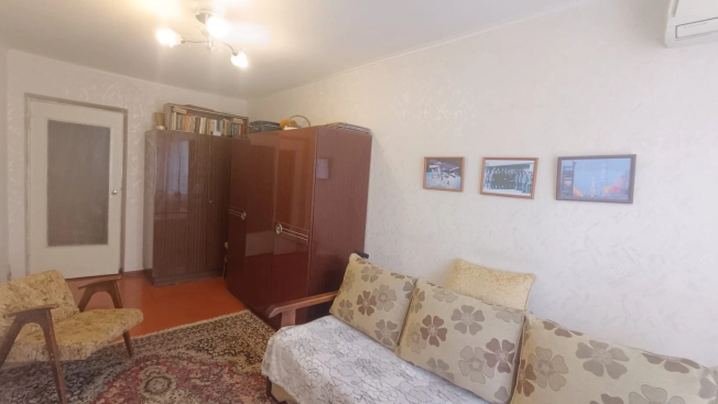 Купить двухкомнатную квартиру в Ростовской области. Вариант № 8463578, 1, площадь -  квм, цена 4200000 рублей