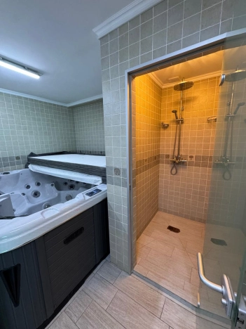 Купить дом на улице Гаккеля в Ростове-на-Дону. Вариант № 2884094, 20, площадь -  квм, цена 36000000 рублей