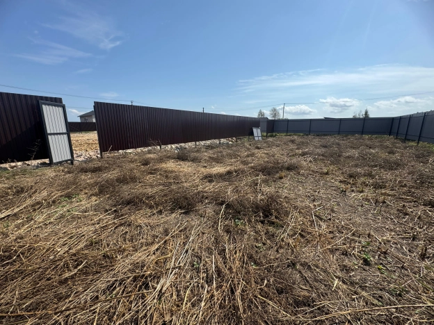 Купить земельный участок в Уссурийске. Вариант № 3353393, 9, площадь -  квм, цена 2650000 рублей