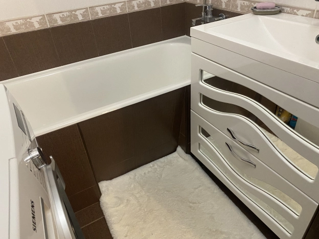 Купить трехкомнатную квартиру в Пушкине. Вариант № 3462, 16, площадь -  квм, цена 10500000 рублей