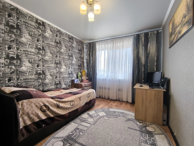 Купить трехкомнатную квартиру на улице Железнякова в Белгороде. Вариант № 8620417, 13, площадь -  квм, цена 5700000 рублей