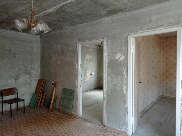 Купить четырехкомнатную квартиру на вторичке в районе Октябрьский в Пензе. Вариант № 15053, 4, площадь -  квм, цена 3900000 рублей