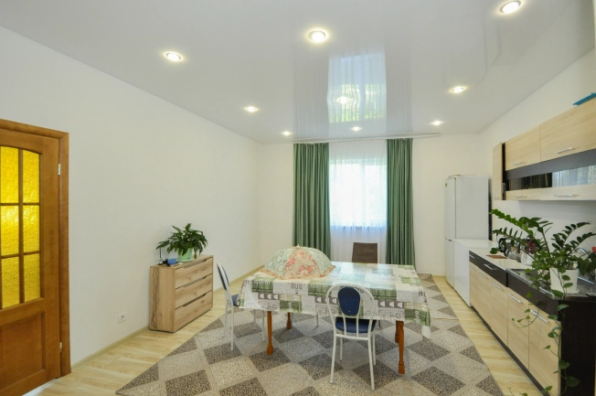 Купить дом в районе Калининский в Новосибирске. Вариант № 54292, 1, площадь -  квм, цена 8900000 рублей