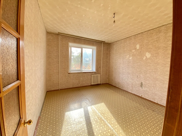 Купить двухкомнатную квартиру на улице Гурьянова в Калуге. Вариант № 6765983, 4, площадь -  квм, цена 4300000 рублей