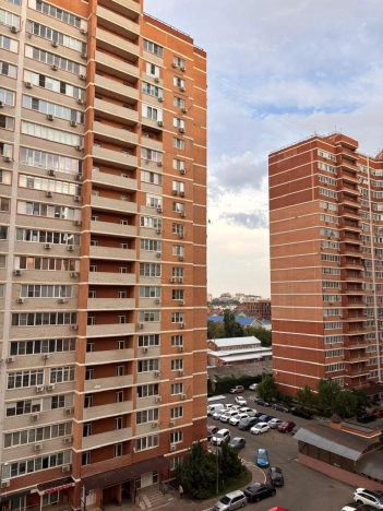 Купить однокомнатную квартиру на улице Героев-Разведчиков в Краснодаре. Вариант № 3960047, 20, площадь -  квм, цена 9850000 рублей