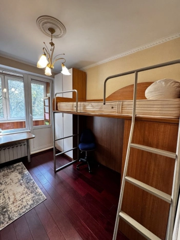 Купить квартиру в Москве. Вариант № 10176229, 4, площадь - квм, цена 27499000 рублей