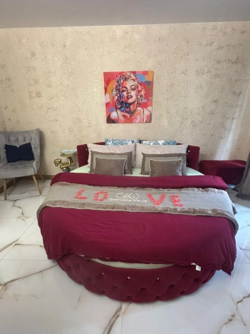 Купить Студию на вторичке в ЖК Simple в Санкт-Петербурге. Вариант № 60272, 5, площадь -  квм, цена 5990000 рублей