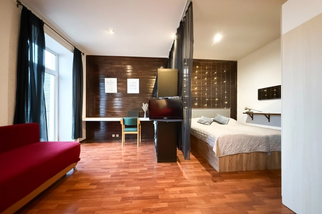 Купить квартиру на вторичке в Республике Карелия. Вариант № 9941095, 11, площадь -  квм, цена 4990000 рублей