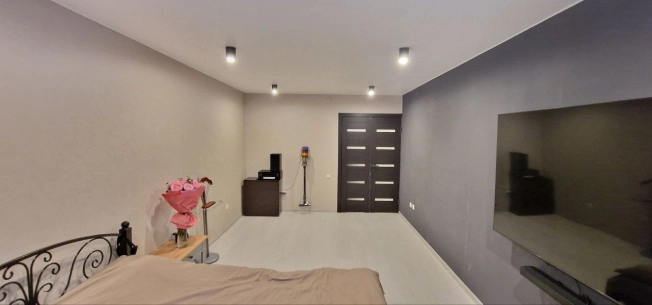 Купить квартиру на вторичке в Вологде. Вариант № 10941970, 9, площадь - квм, цена 4590000 рублей