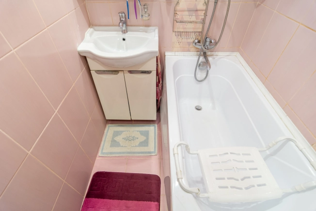 Купить трехкомнатную квартиру на улице проезд Алексея Афанасьева в Петрозаводске. Вариант № 34907, 16, площадь -  квм, цена 6200000 рублей