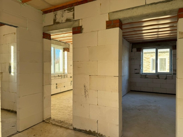 Купить дом на улице Дачная в Калуге. Вариант № 19695, 23, площадь -  квм, цена 8500000 рублей