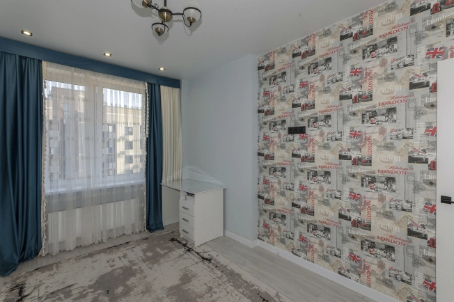 Купить двухкомнатную квартиру на вторичке в Мытищах. Вариант № 13269, 17, площадь -  квм, цена 9300000 рублей